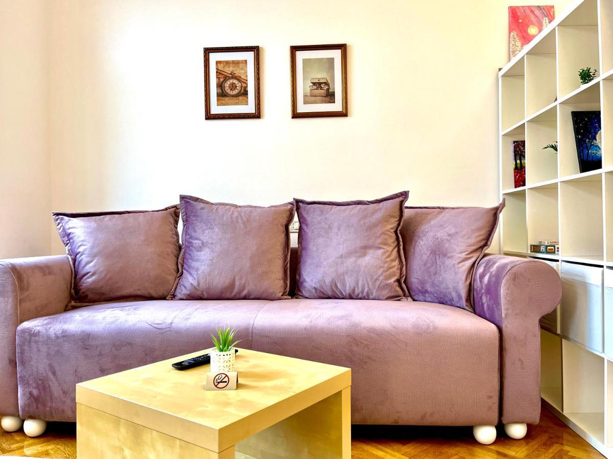 Appartement Grandeur à Timişoara Extérieur photo