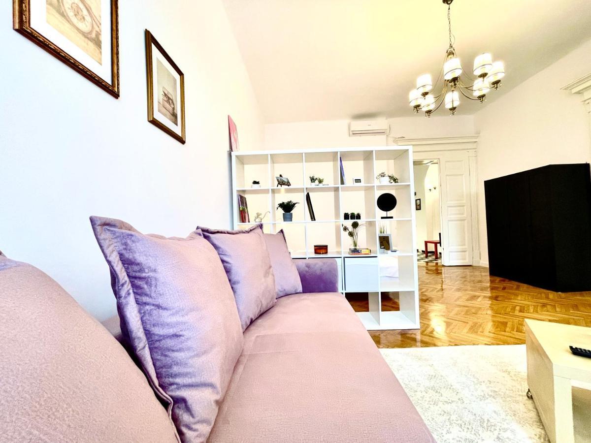 Appartement Grandeur à Timişoara Extérieur photo