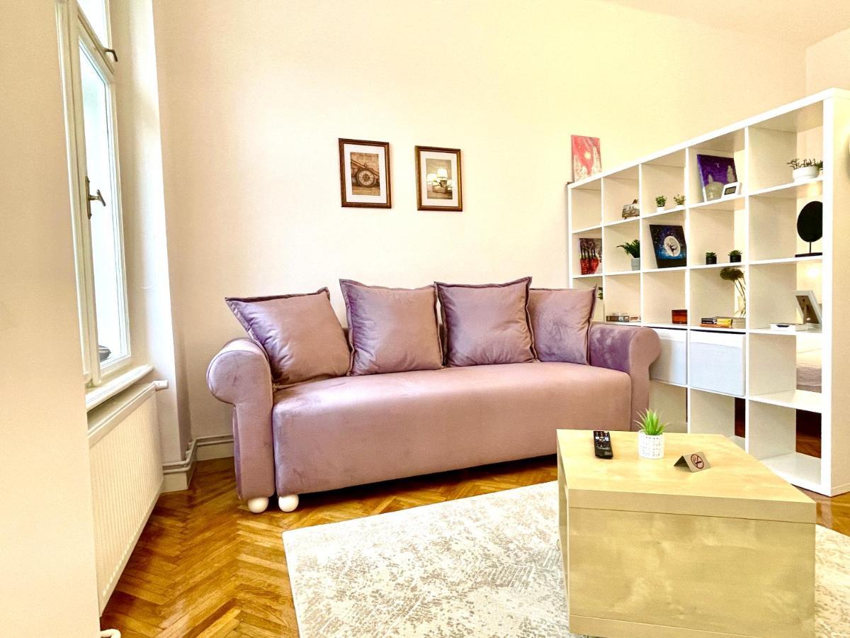 Appartement Grandeur à Timişoara Extérieur photo