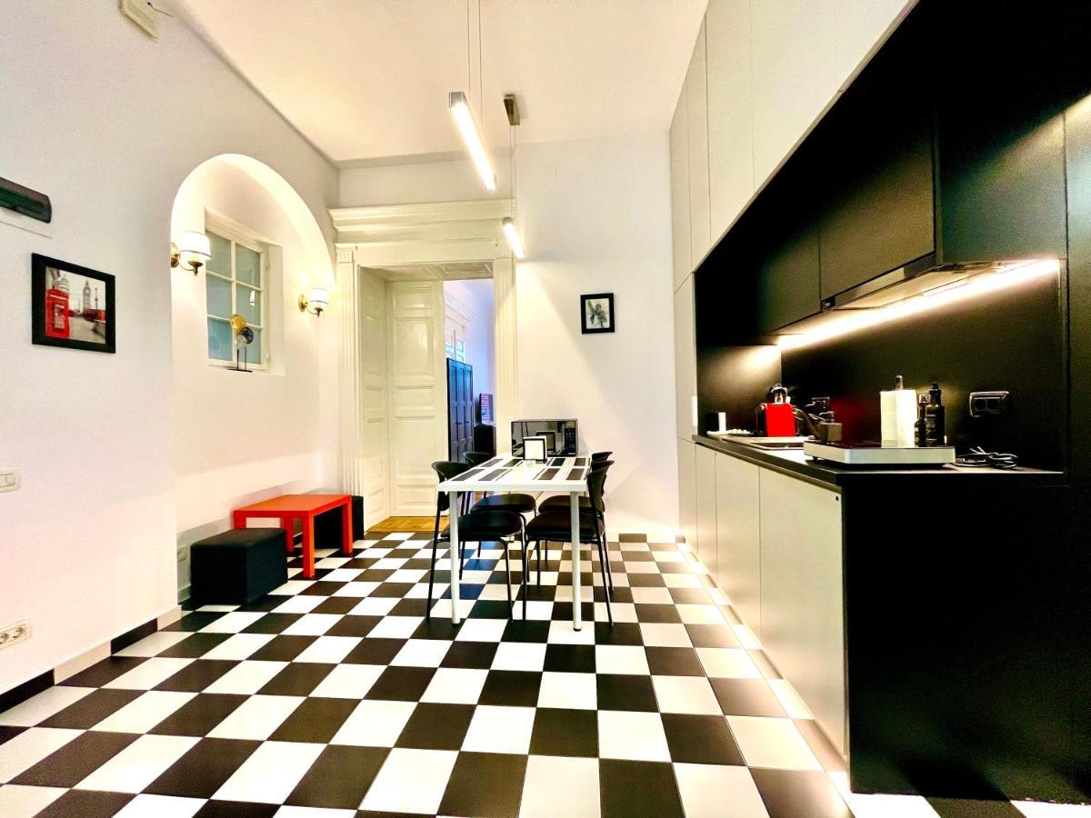 Appartement Grandeur à Timişoara Extérieur photo